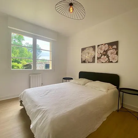 Maison 3 Renovee Avec Jardin Et Grand Parking Holiday home *