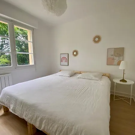 Holiday home Maison 3 Renovee Avec Jardin Et Grand Parking *